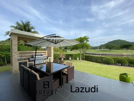 Freehold 2 Story Luxury Pool Villa For Sale on Black Mountain