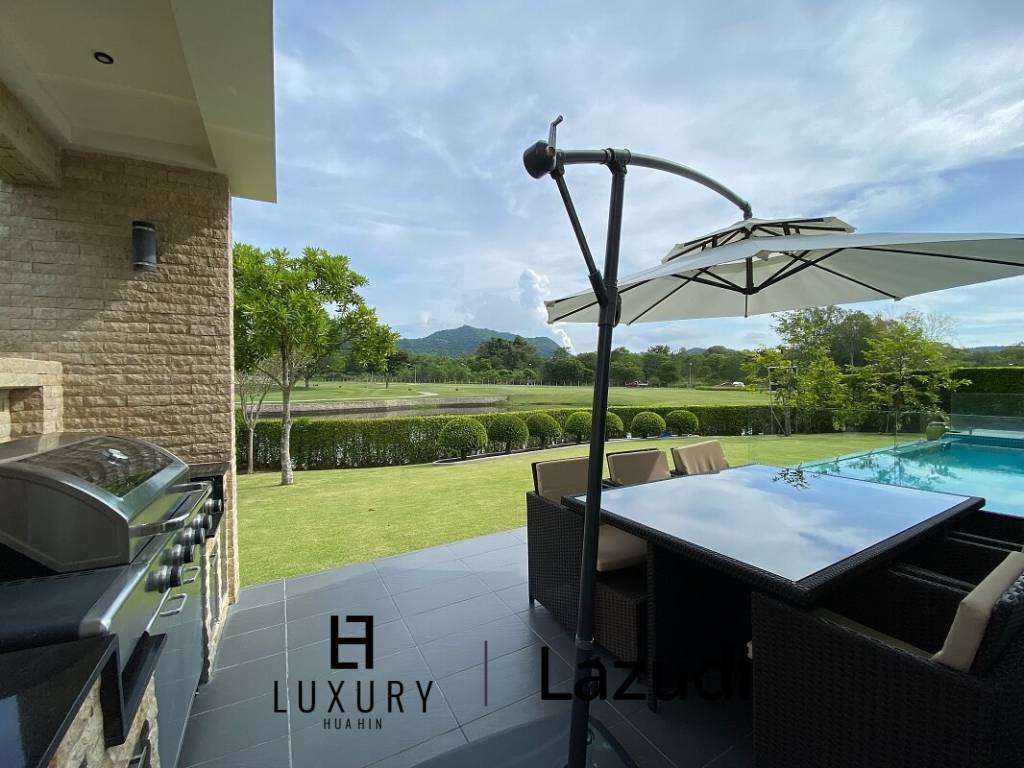 Freehold 2 Story Luxury Pool Villa For Sale on Black Mountain