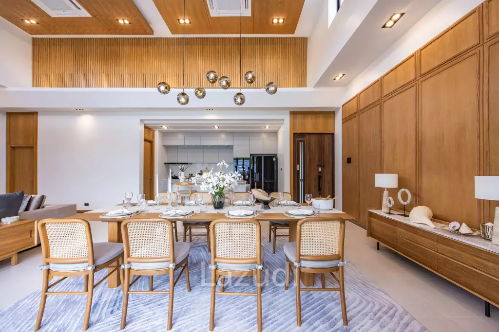 3 Bed 4 Bath 274.1 SQ.M Monetaria Villas