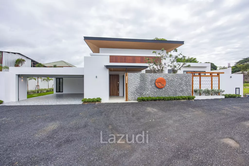 3 Bed 4 Bath 274.1 SQ.M Monetaria Villas