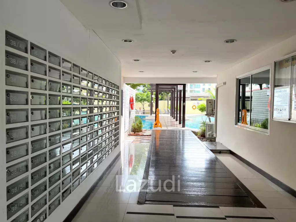 TIRA TIRA : Nice 1 Bed condo in good location