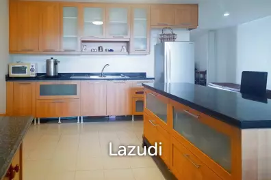 Beach Front Condo 3 Bed 3 Bath for Rent