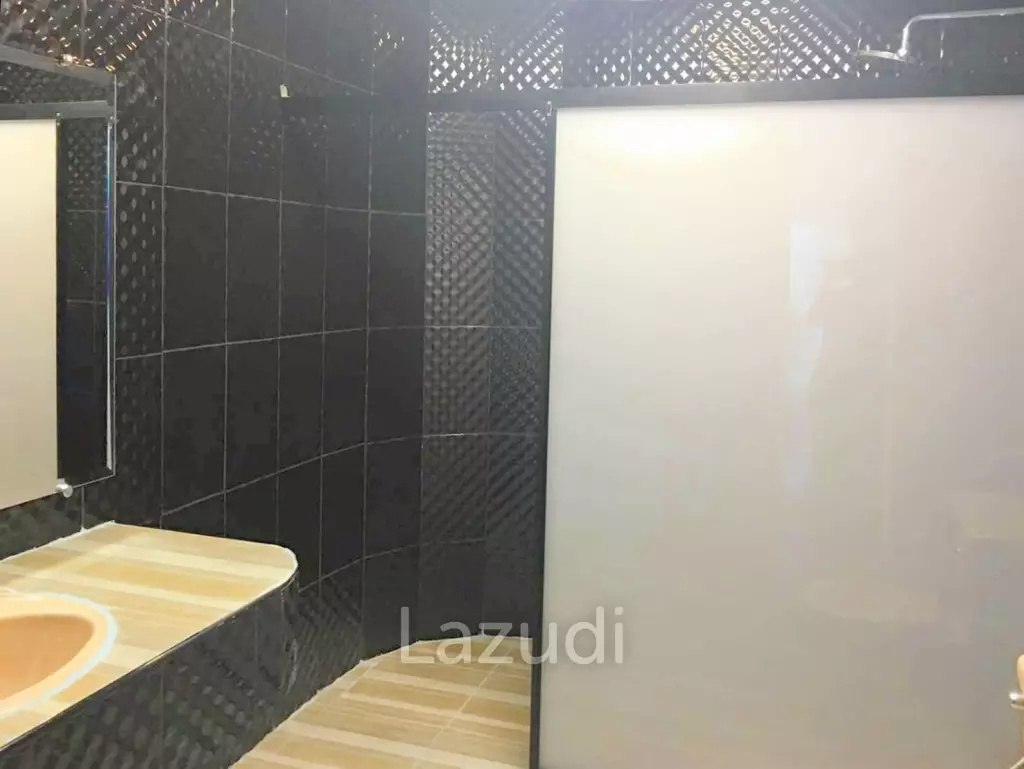 4 Bed 5 Bath 450 SQ.M Oriental Towers