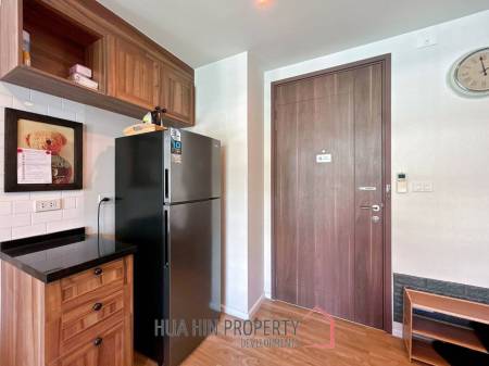 Autumn : 1 Bedroom Condo With Pool View