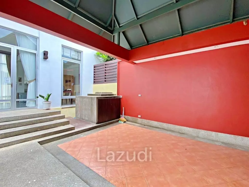 4 Beds 3Baths 315 SQ.M Nagawari Village