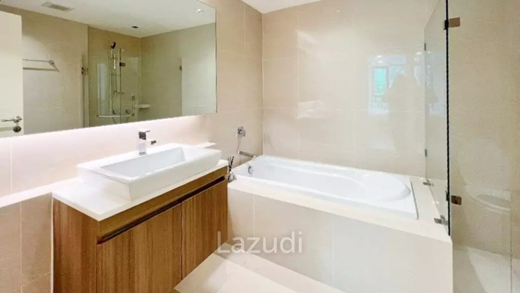 2 Bed 2 Bath 65 SQ.M Vtara Sukhumvit 36
