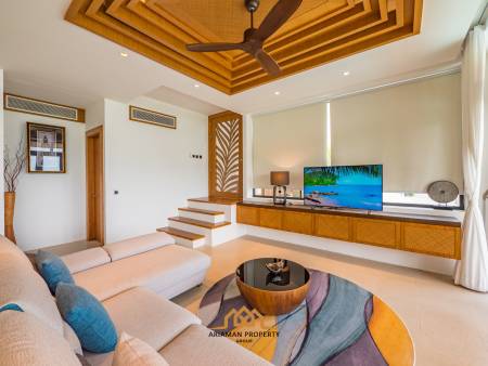 Sea View 4-Bed Villa in Bang Por