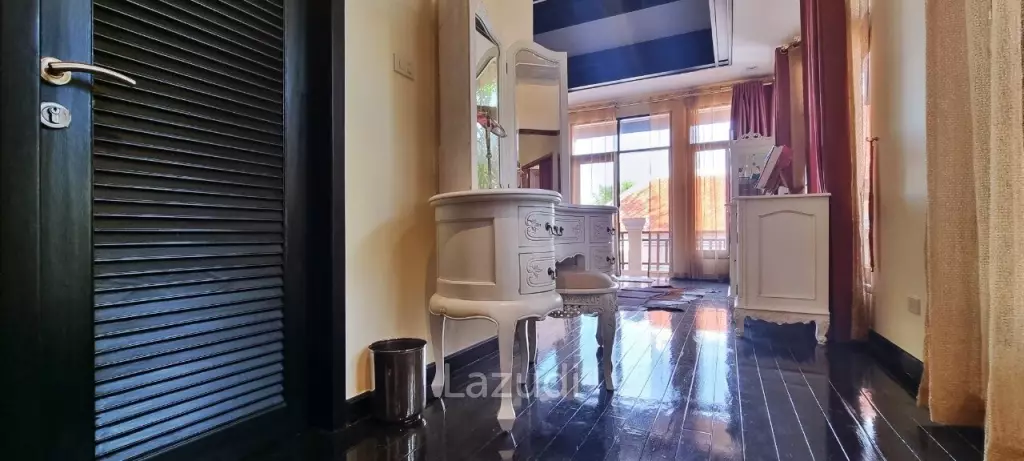 4 Beds 4 Baths 403 SQ.M View Talay Marina