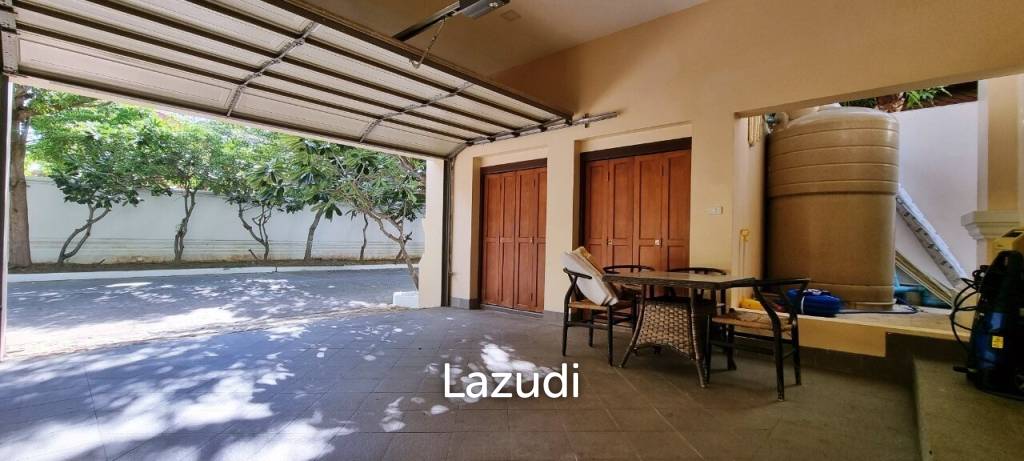 4 Beds 4 Baths 403 SQ.M View Talay Marina
