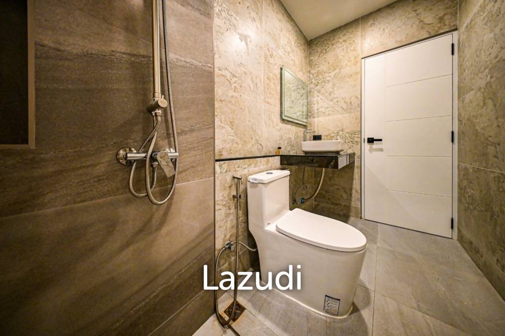5 Bed 5 Bath 360 SQ.M Aqua Pool Villa