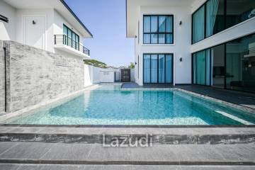 5 Bed 5 Bath 360 SQ.M Aqua Pool Villa