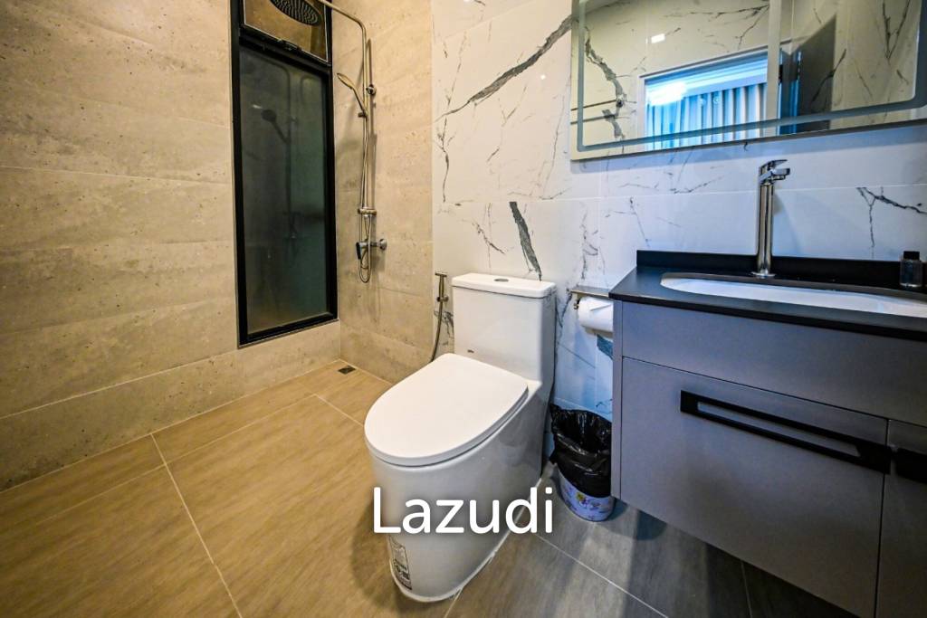 4 Bed 5 Bath 460 SQ.M Aqua Pool Villa