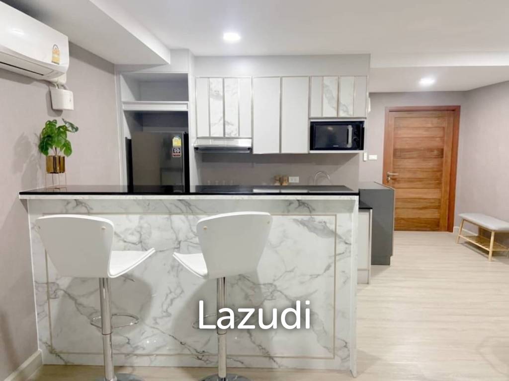1 Bed 1 Bath  50 SQ.M Grand View Condo
