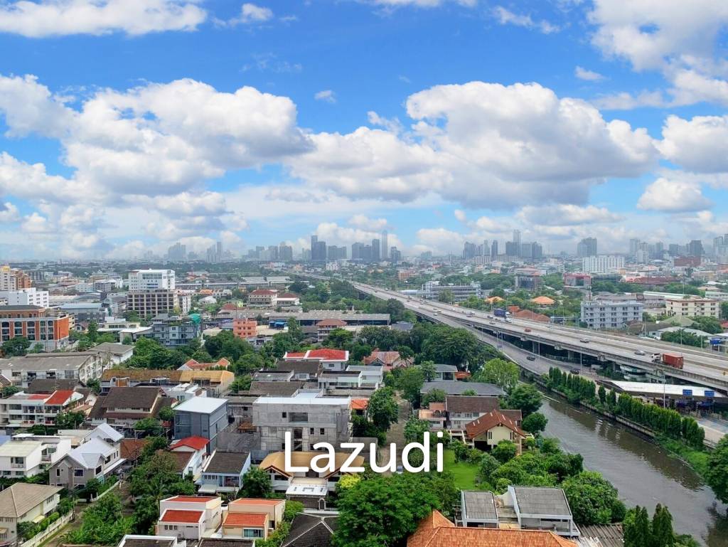 2 Bed 1 Bath 53 SQ.M Metris Pattanakarn-Ekkamai