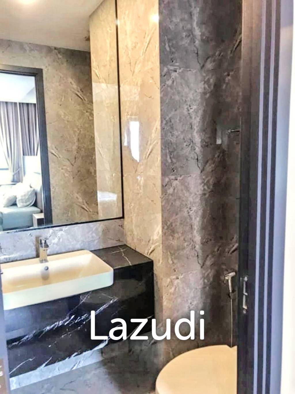 1 Bed 1 Bath 42 SQ.M H Sukhumvit 43