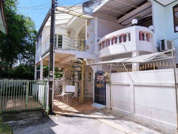 1 Bedroom 1 Bathroom 80 SQ.M The Village