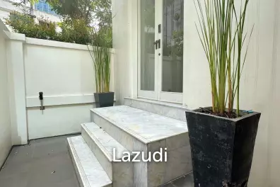 3 Bed 4 Bath 350 SQ.M Townhouse Soi Ruam Rudee