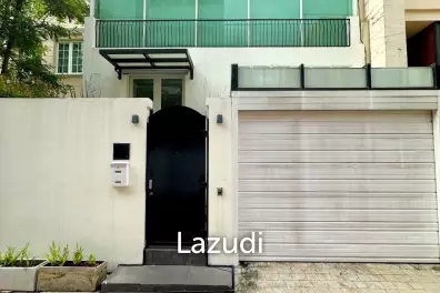 3 Bed 4 Bath 350 SQ.M Townhouse Soi Ruam Rudee
