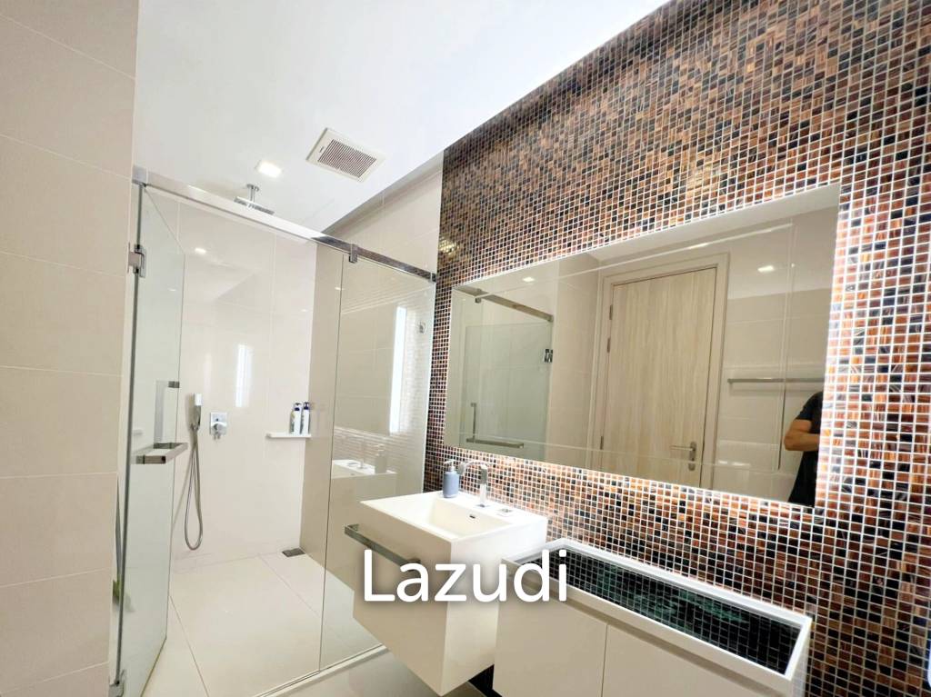 2 Bed 2 Bath 86 SQ.M at 333 Riverside