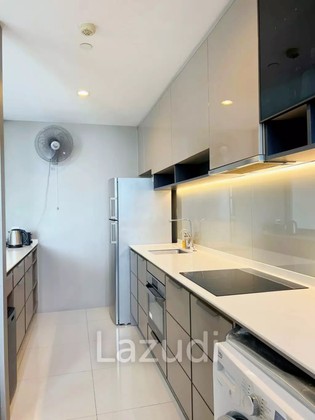 2 Bed 2 Bath 86 SQ.M at 333 Riverside