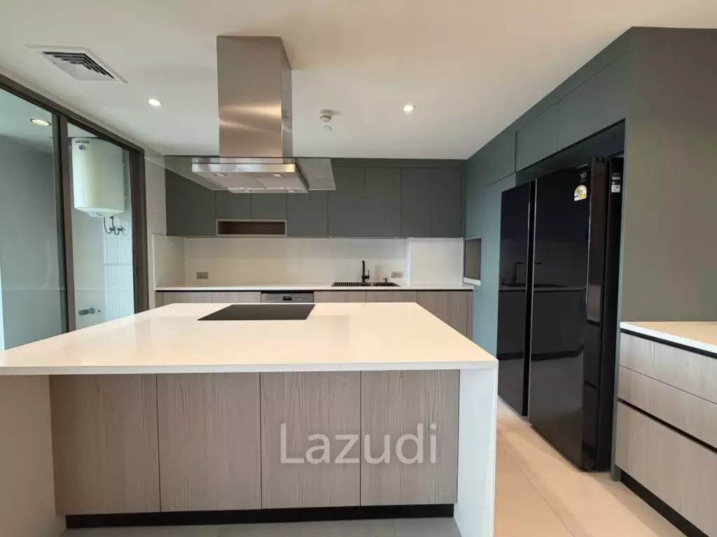 Luxury 3-Bedroom Condo in Supreme Legend Bangkok