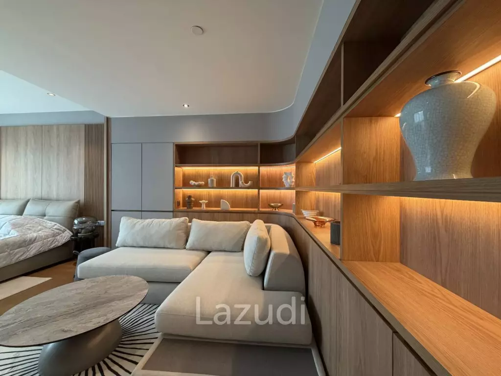 Luxury 3-Bedroom Condo in Supreme Legend Bangkok