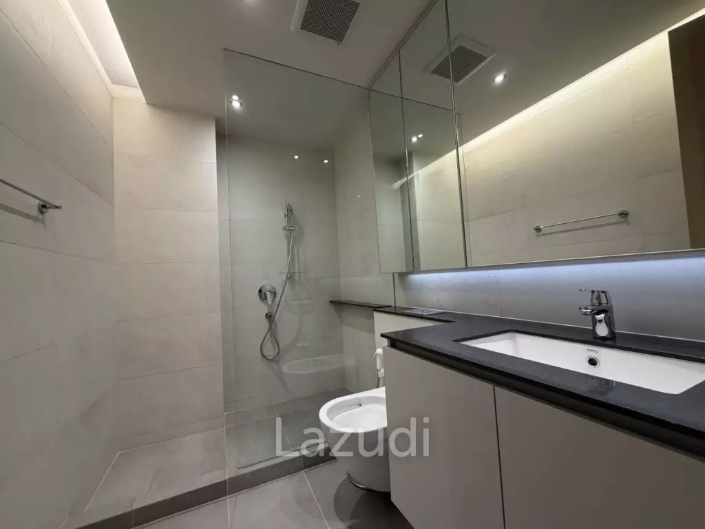 Luxury 3-Bedroom Condo in Supreme Legend Bangkok
