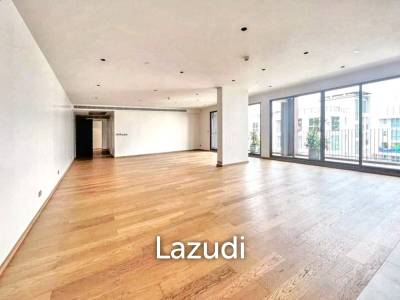 Luxury 3-Bedroom Condo in Supreme Legend Bangkok