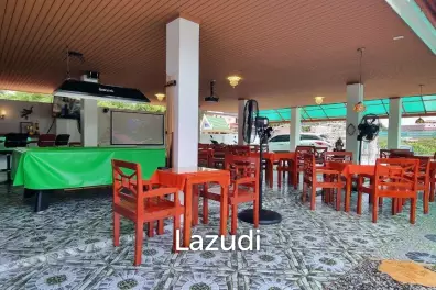 Bar Restaurant and House in Bang Saray