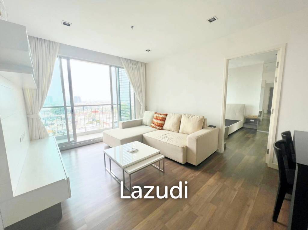 2 Bed 2 Bath 68 SQ.M The Room Sathorn-Taksin