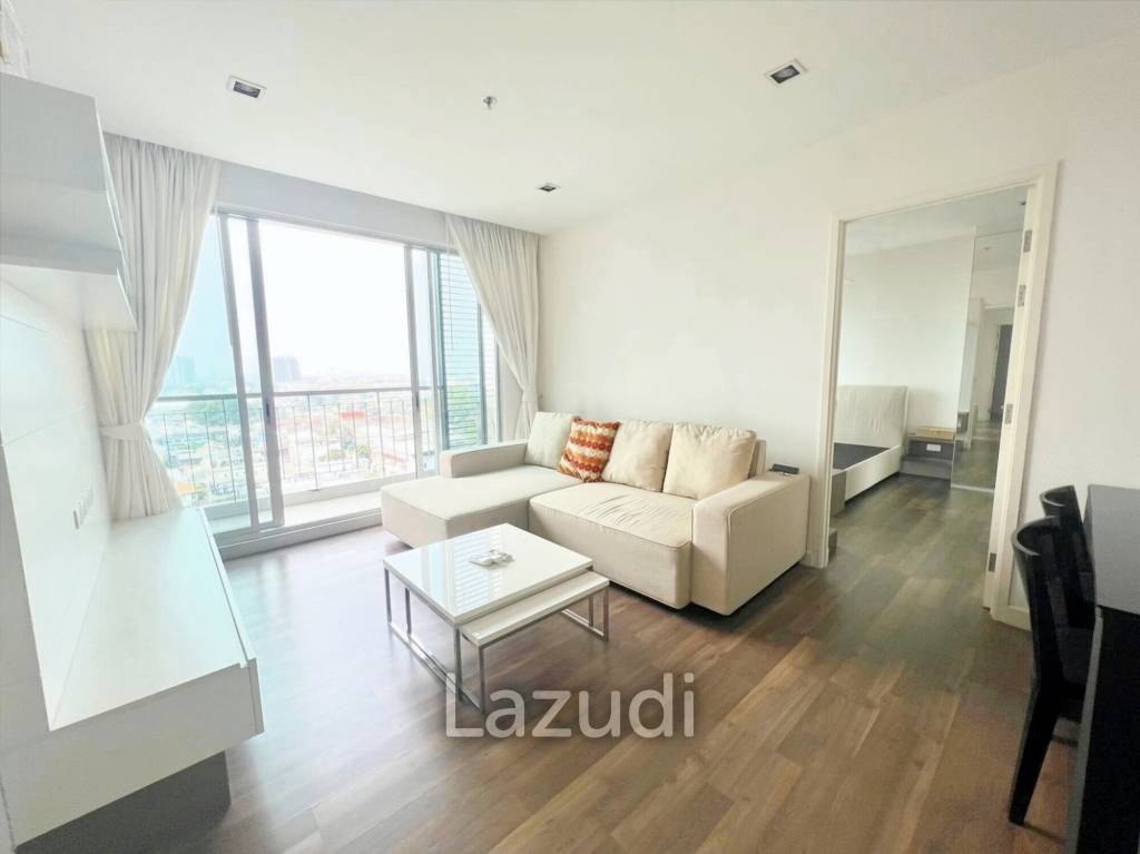 2 Bed 2 Bath 68 SQ.M The Room Sathorn-Taksin