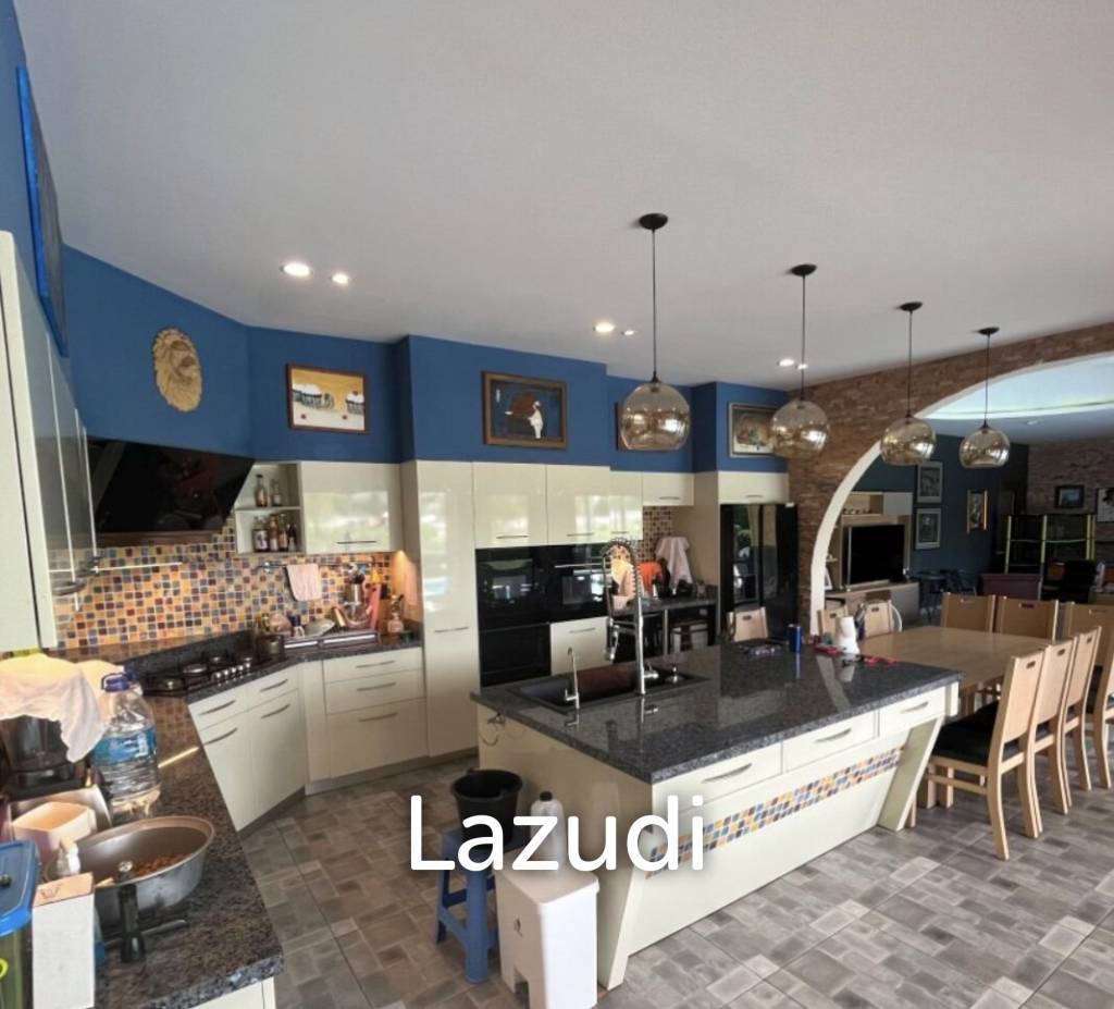 POOL VILLA IN HIN LEK FAI  : 4 bed spectacular views