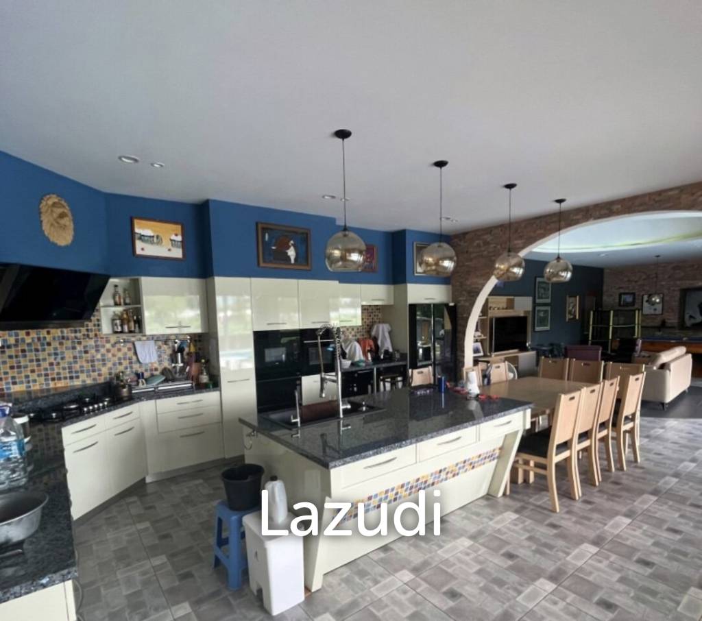 POOL VILLA IN HIN LEK FAI  : 4 bed spectacular views