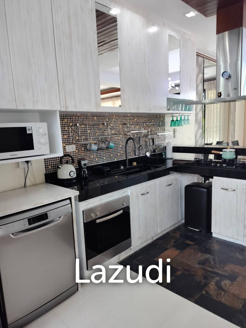 3 Bed Pool Villa | PASAK CHERNGTALAY