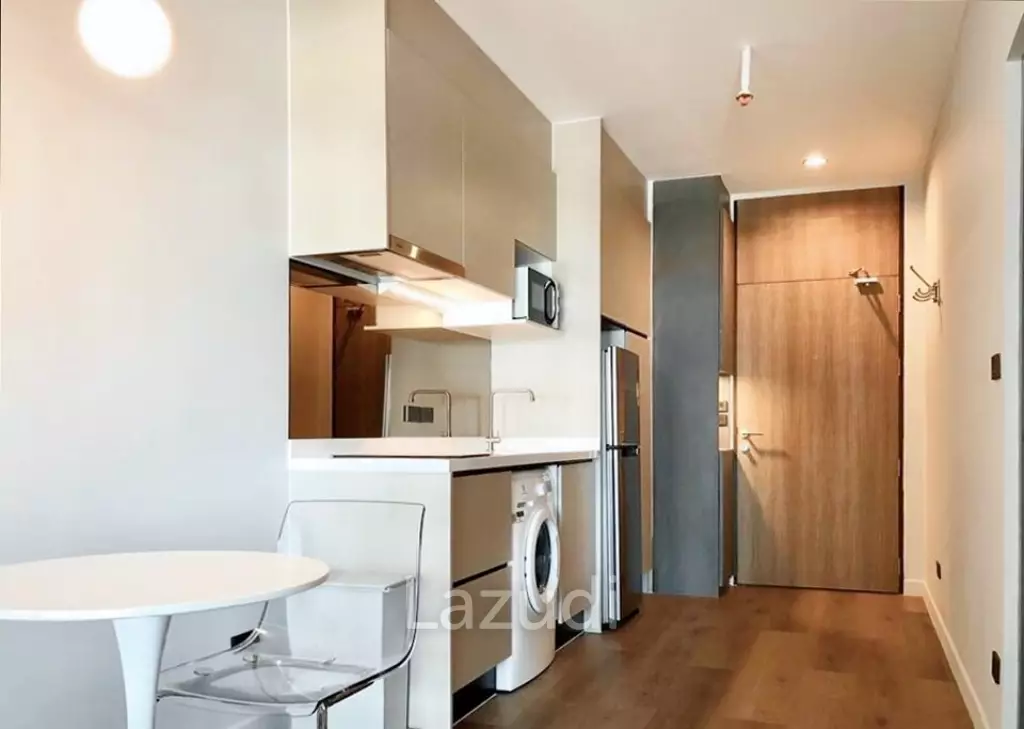 1 Bedroom 1 Bathroom 41 SQ.M at Noble Solo