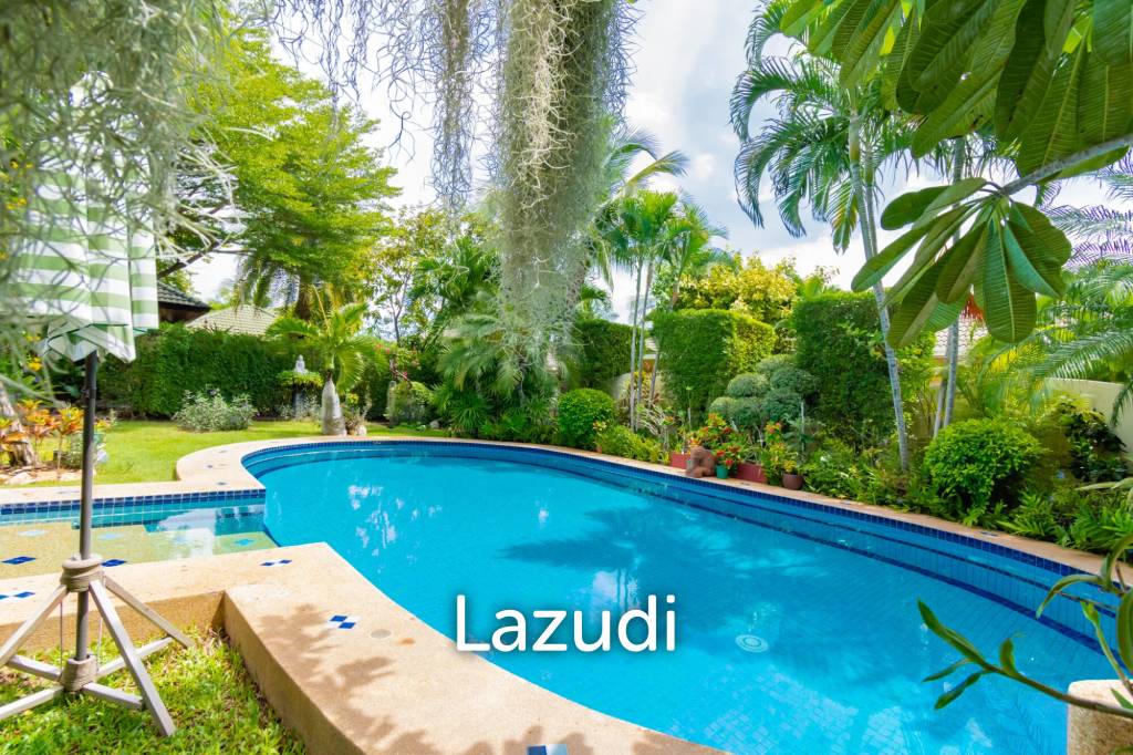 1,100 Sqm 4 Bed 4 Bath Villa For Sale