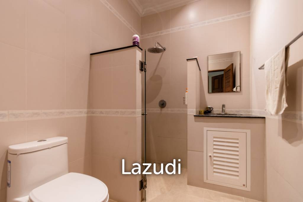 1,100 Sqm 4 Bed 4 Bath Villa For Sale