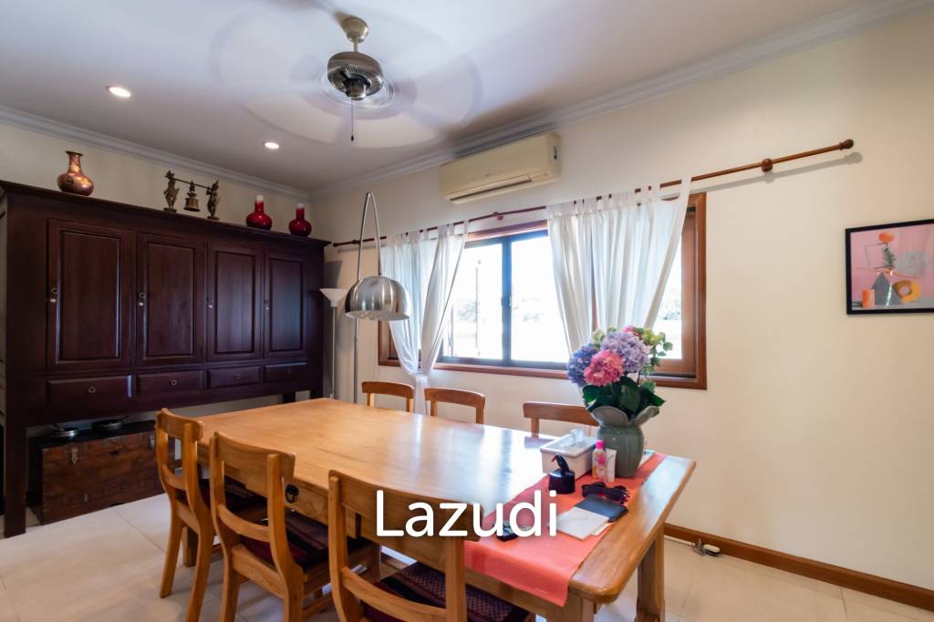 1,100 Sqm 4 Bed 4 Bath Villa For Sale