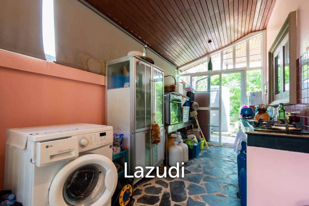 1,100 Sqm 4 Bed 4 Bath Villa For Sale