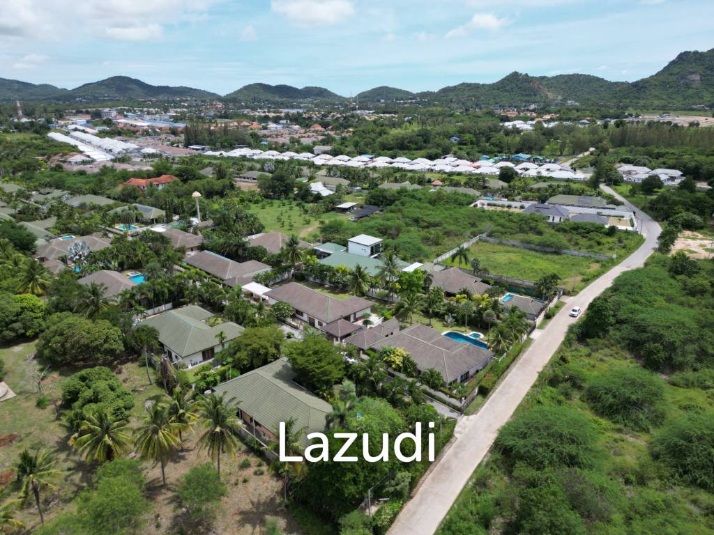 1,100 Sqm 4 Bed 4 Bath Villa For Sale