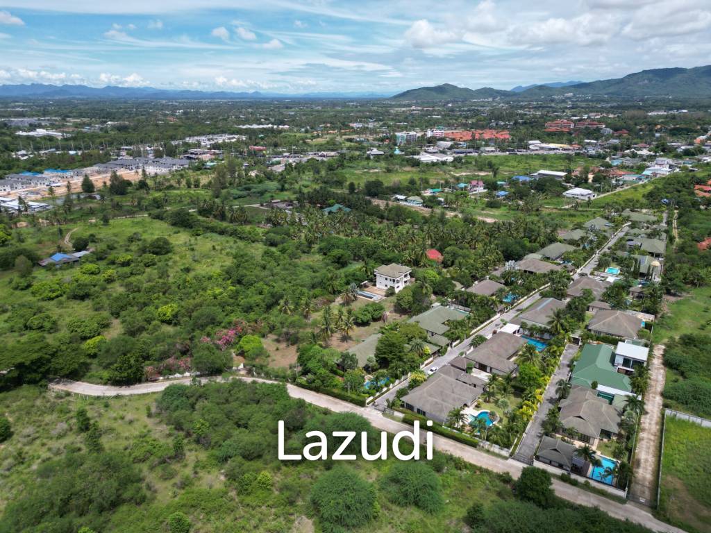 1,100 Sqm 4 Bed 4 Bath Villa For Sale