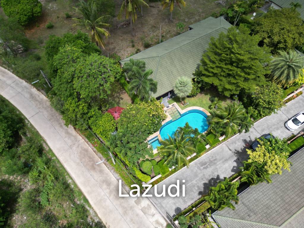 1,100 Sqm 4 Bed 4 Bath Villa For Sale