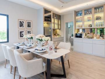 3 Bed 4 Bath 190 SQ.M AI Ratchapruek