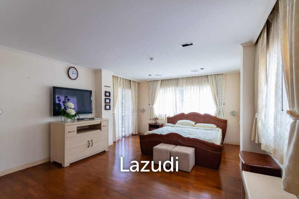 180 Sqm 3 Bed 2 Bath Condominium For Sale