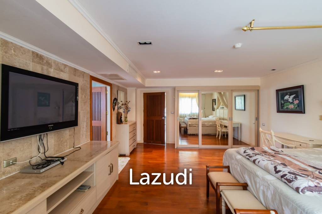 180 Sqm 3 Bed 2 Bath Condominium For Sale