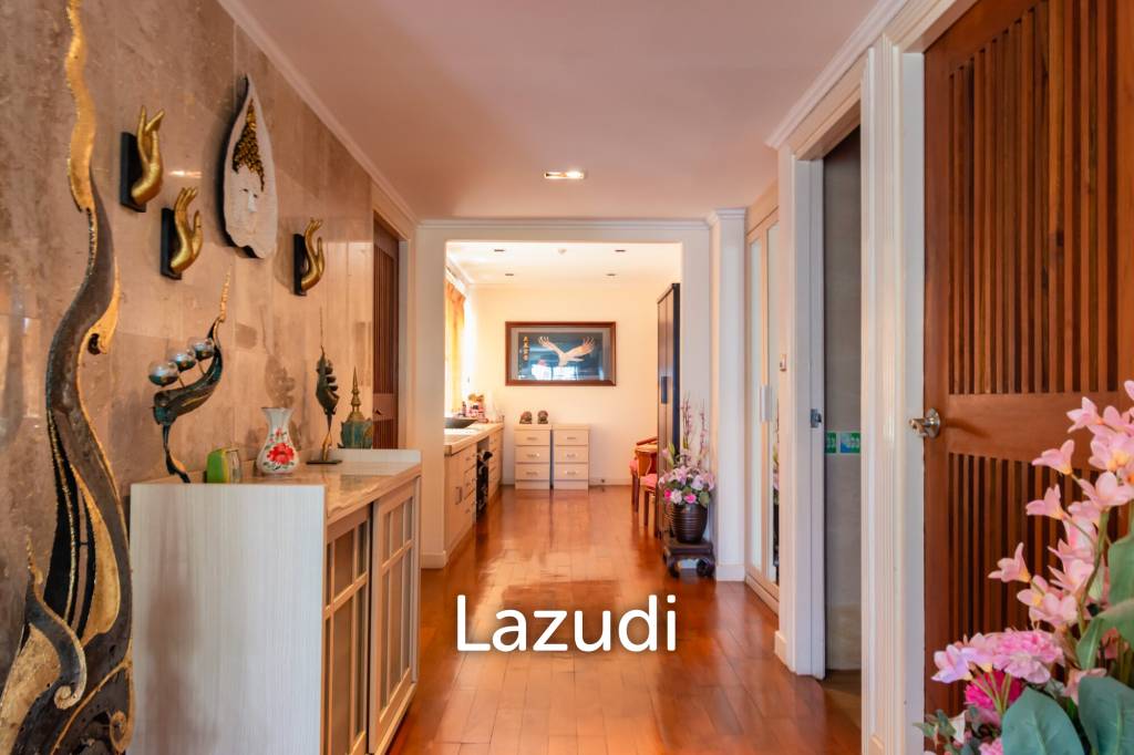 180 Sqm 3 Bed 2 Bath Condominium For Sale