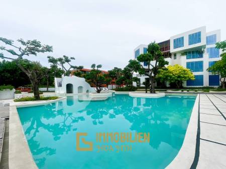 Chelena : A Cozy 2 Bedroom Beach Front Condo