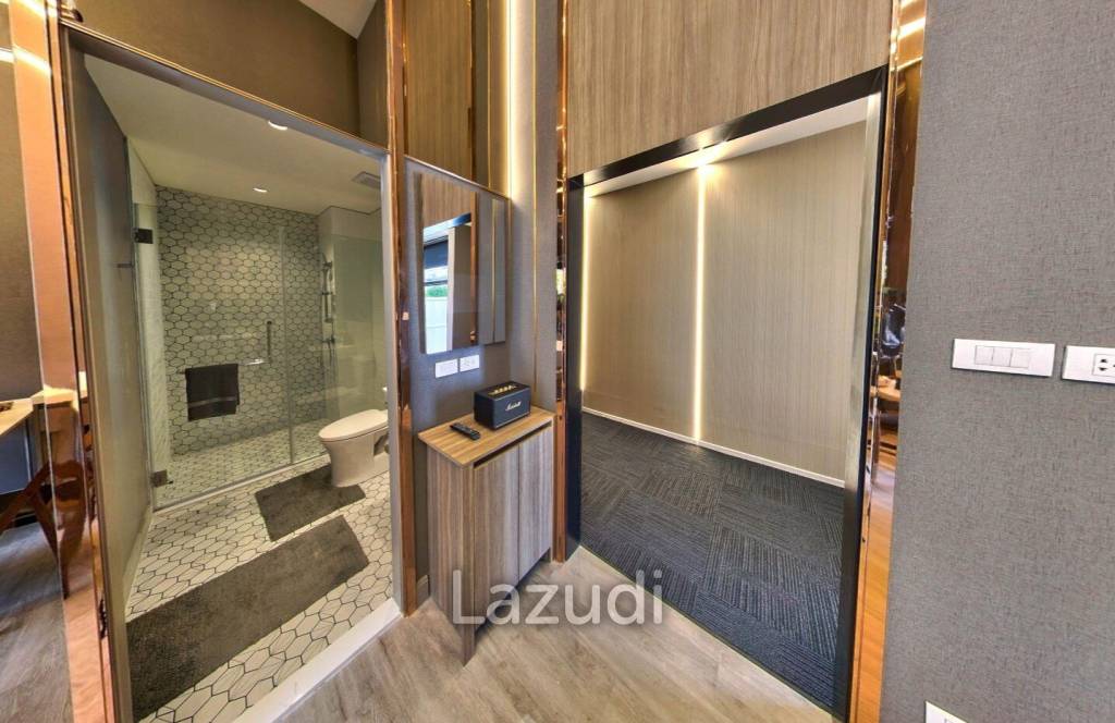 2 Bed 1 Bath 55.02 SQ.M Altitude Unicorn Sathorn-Thapha