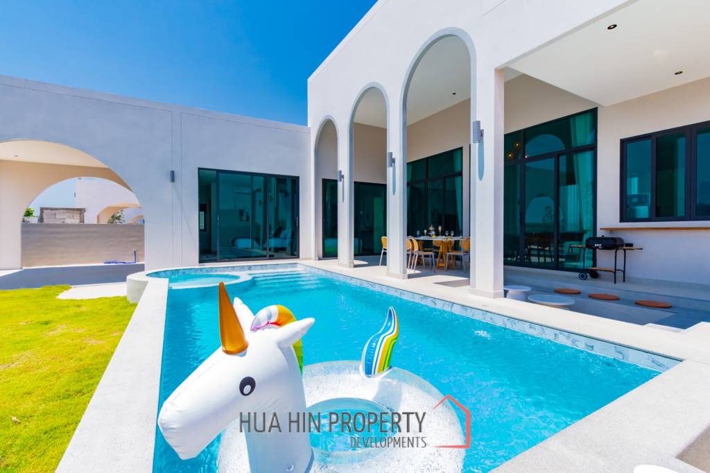 3 Bed 3 Bath 187 SQ.M. Reeva Pool Villas