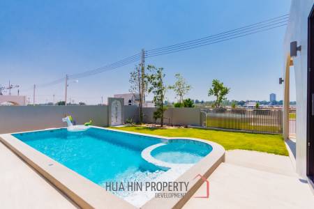 3 Bed 3 Bath 187 SQ.M. Reeva Pool Villas